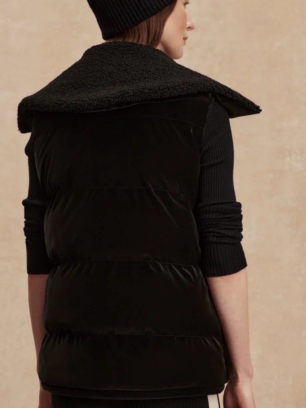 Varley Evie Puffer Gilet Vest - Picture 3 of 10